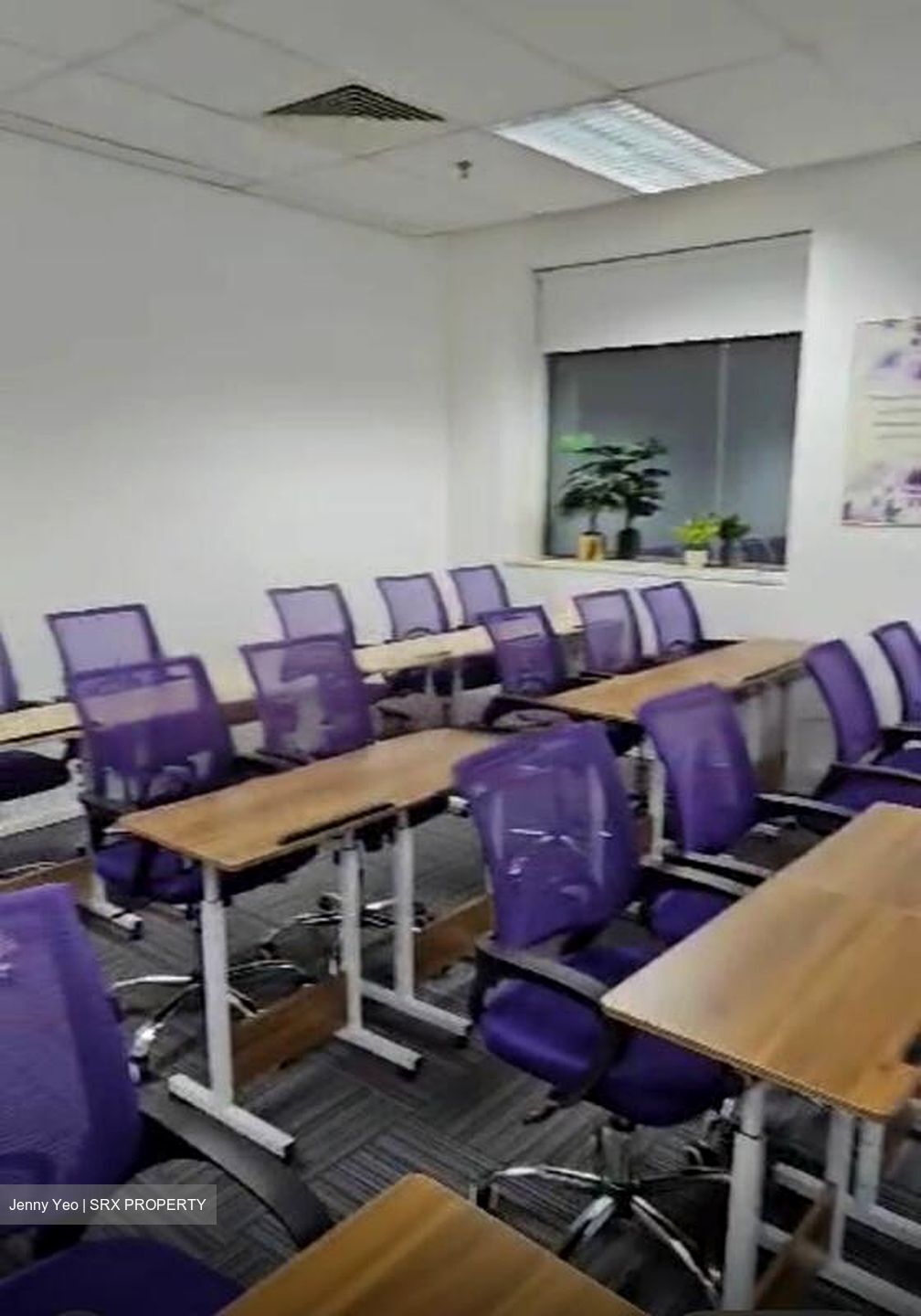 Burlington Square (D7), Office #453797481